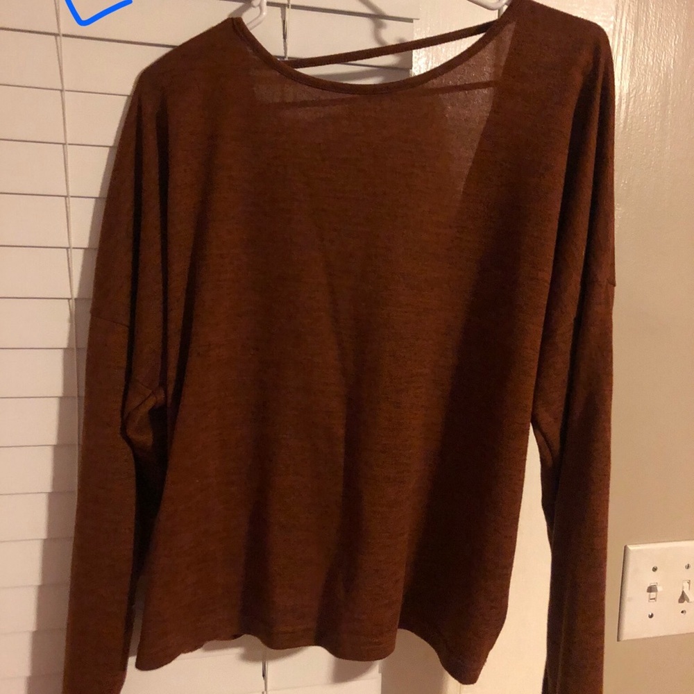 WOMENS CLOTHES AND SHOES ✨ - Picture 4 of 16